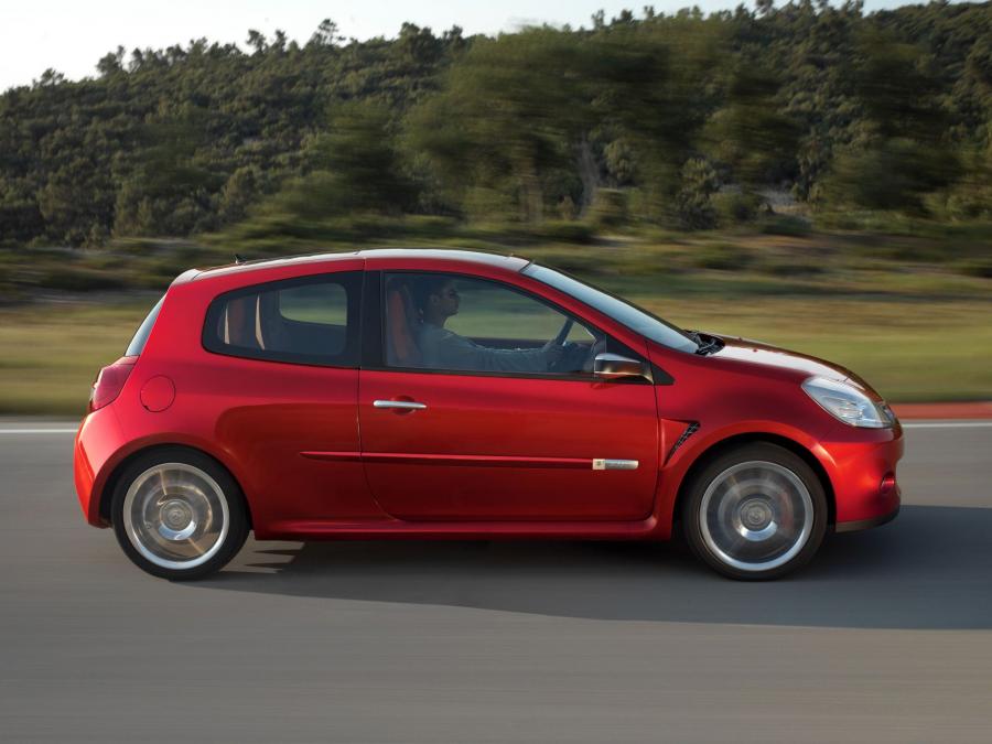  Renault Clio Sport concept 2005 года  (фото 19 из 23)